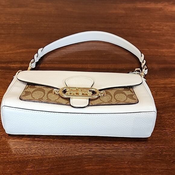 Coach Signature Canvas & White Leather Shoulder Bag – Gold Hardware.  Luxury - Picture 12 of 14
